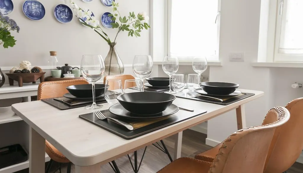 Italianway-Magenta Apartment Milan 0*,